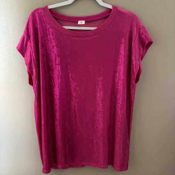 Like Love boutique top - Picture 1 of 6